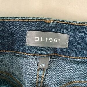 DL1961 Dark Blue Cropped Slim Straight Jeans with Lace Trim